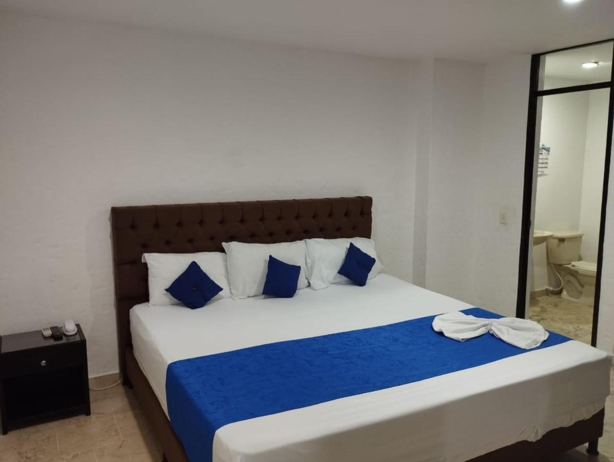 Blue Star Hotel Melgar Exterior foto